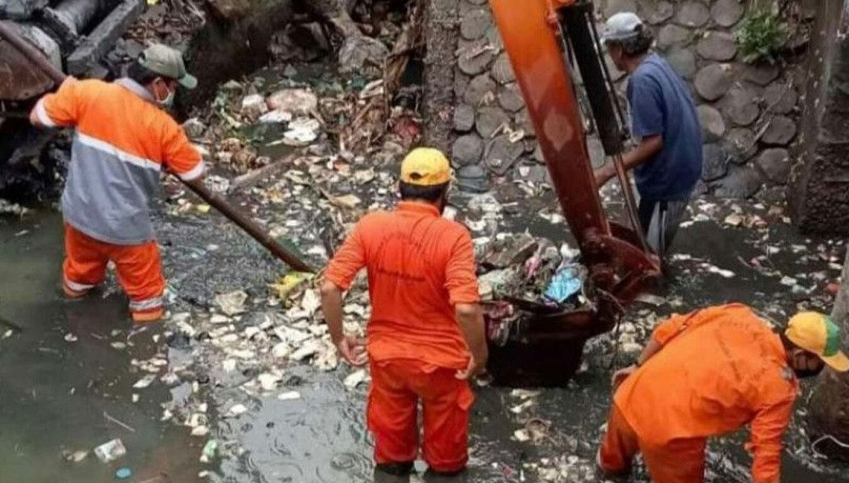 16 Sungai Di Kabupaten Bekasi Kritis Alamak GenPI Co JABAR