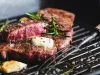 5 Tips Mudah Memasak Daging agar Lebih Cepat Matang dan Empuk - GenPI.co
