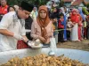 Ustaz Derry Sulaiman Ungkap Kisah Bobon Santoso Mualaf, Saat Potong Kambing - GenPI.co