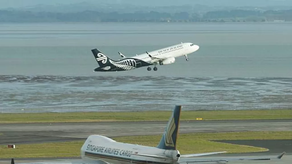 Ada Gangguan Radar, Penerbangan Selandia Baru Sempat Dihentikan - GenPI.co
