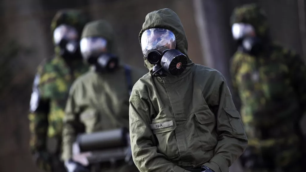 Senjata Kiamat Rusia Brutal Banget, Ada Virus Ebola! - GenPI.co