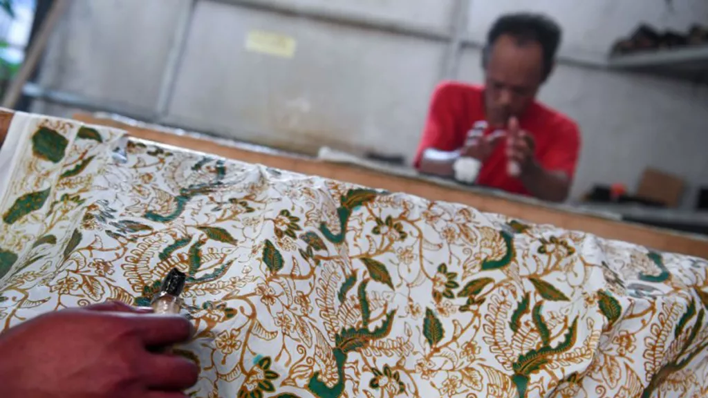 Penjualan Batik Menurun Drastis, Banyak Pengrajin Alih Profesi - GenPI.co