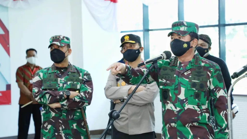 Pecatan TNI AD Ditangkap di Papua, Jual Senjata ke KKB - GenPI.co