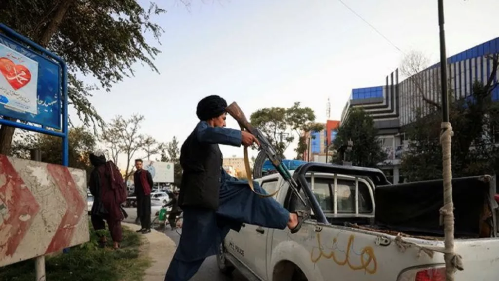 Titah Taliban kepada Sopir Taksi, Simak Baik-baik! - GenPI.co