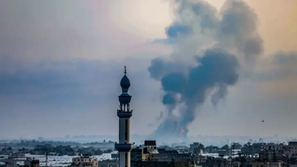 Serangan Udara Militer Israel di Jalur Gaza, Hamas Jadi Target - GenPI.co