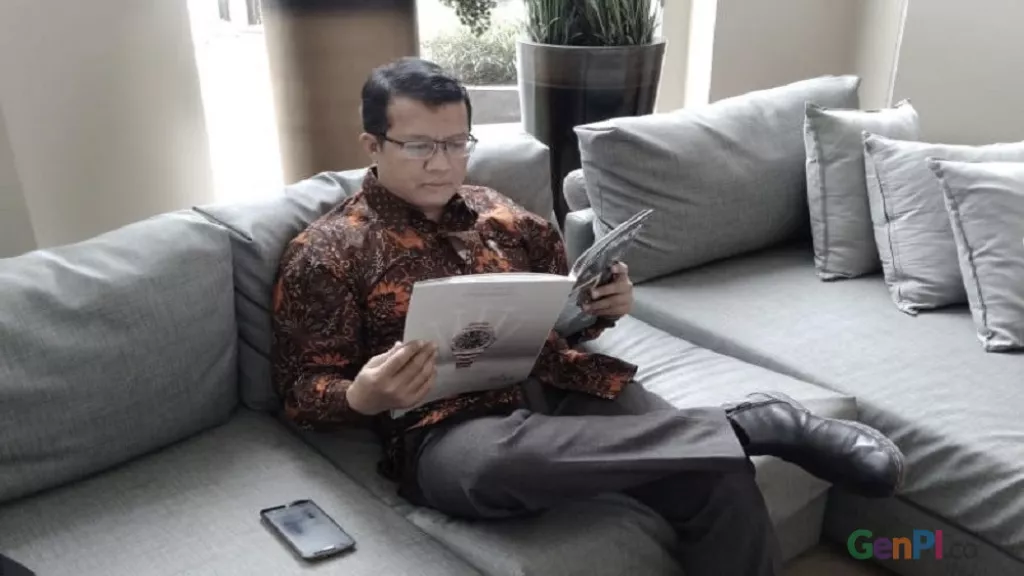 Pencopotan Luqman Hakim Pertunjukkan Buat Istana, Kata Pengamat - GenPI.co