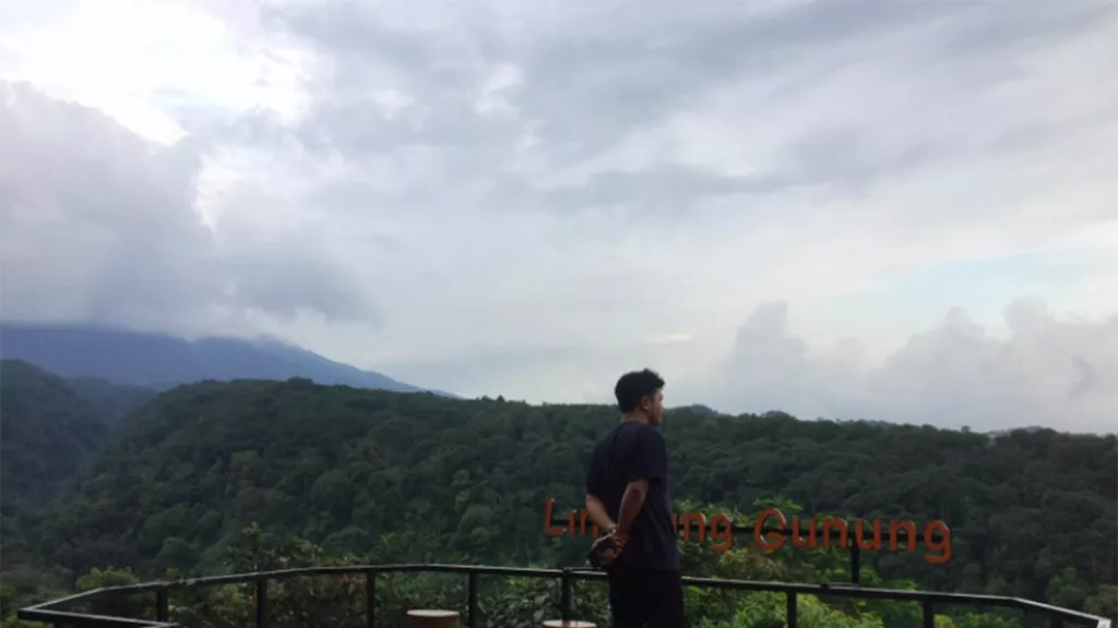 Tempat Ngopi Asyik di Bogor, Bisa Lihat Gunung Gede Pangrango! - GenPI.co