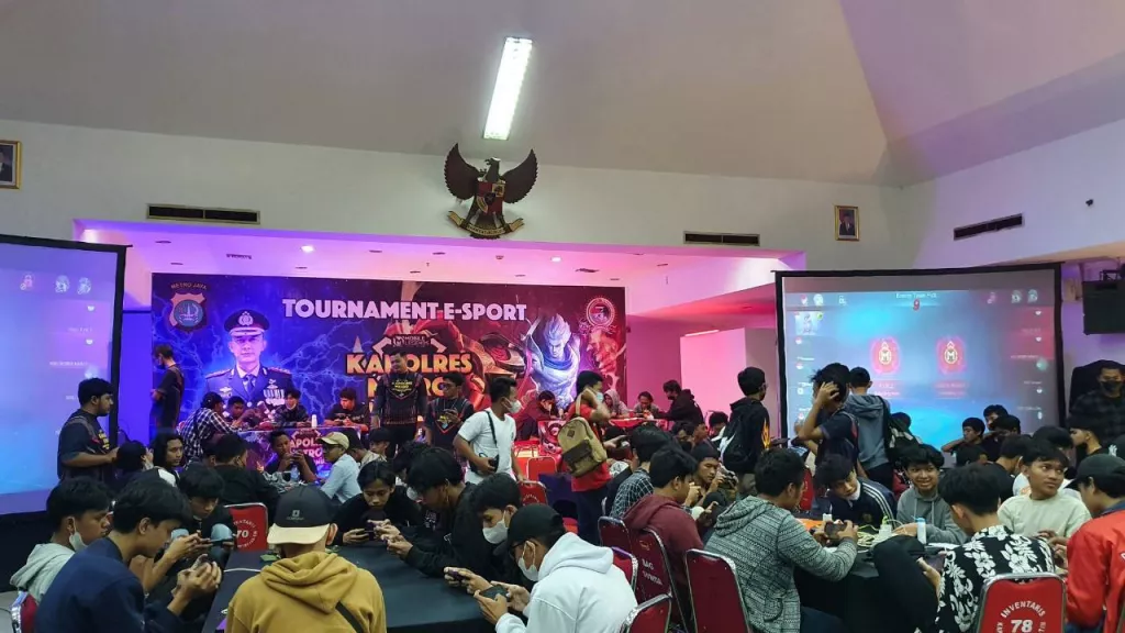 Kapolres Metro Jakarta Timur Gelar Turnamen Mobile Legends - GenPI.co