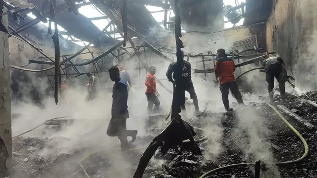 Waduh! Pabrik Pengolahan Kayu di Purbalingga Terbakar - GenPI.co JATENG