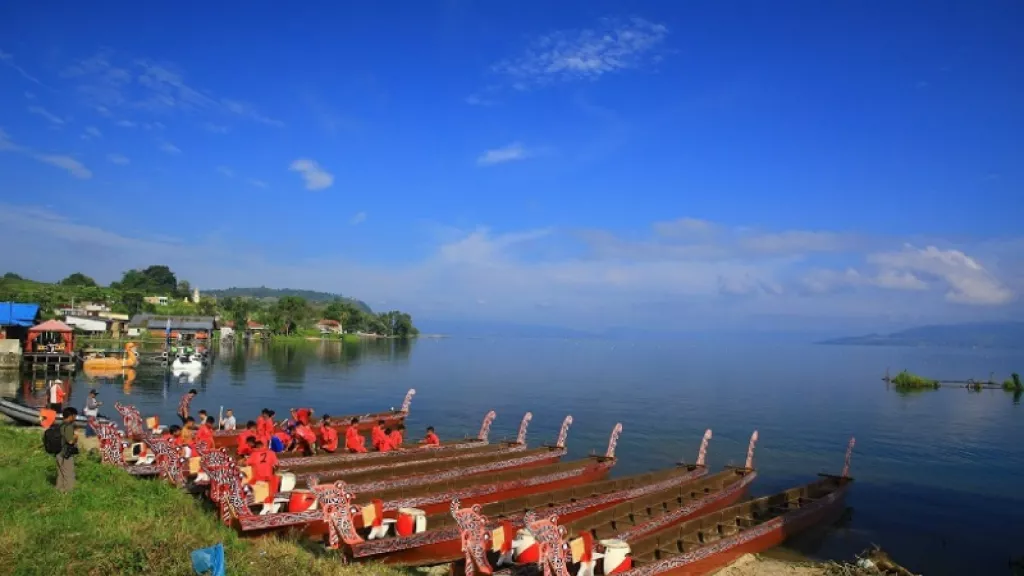 Menikmati Danau dengan Perau Tambe di Festival Danau Sentarum - GenPI.co