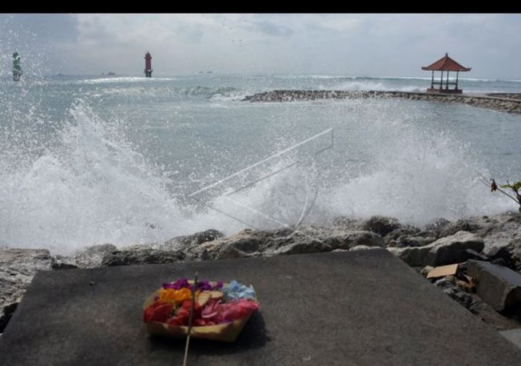 Cuaca Bali Dominan Cerah Berawan, BMKG: Ada Gelombang Tinggi - GenPI.co BALI