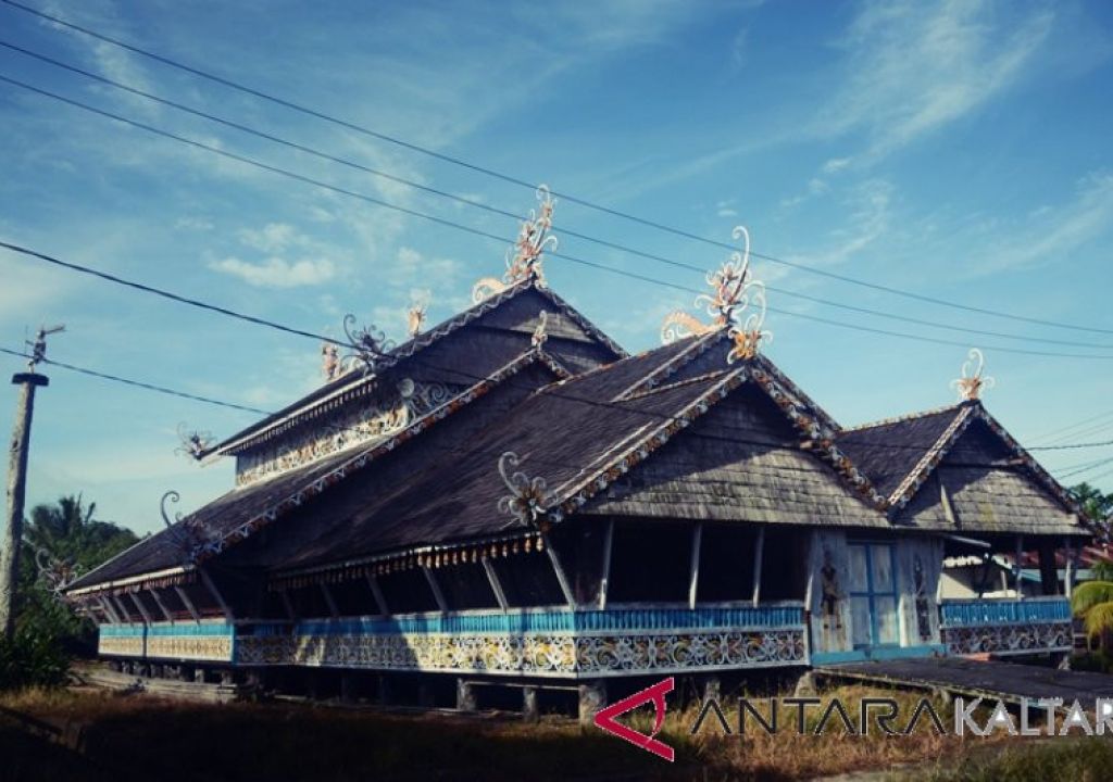 Berita Rumah Adat Suku Dayak Terbaru Hari Ini Kaltim