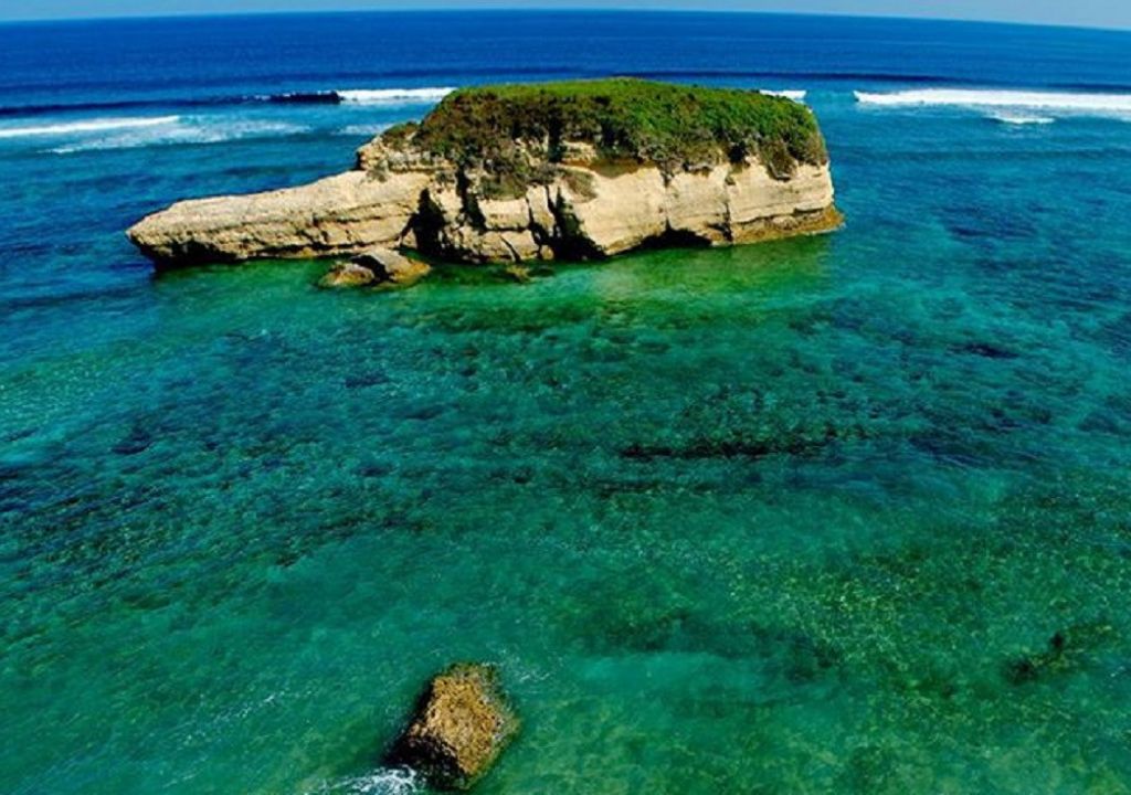Pantai Sangkun, Surga Tersembunyi di Selatan Lombok - GenPI.co NTB