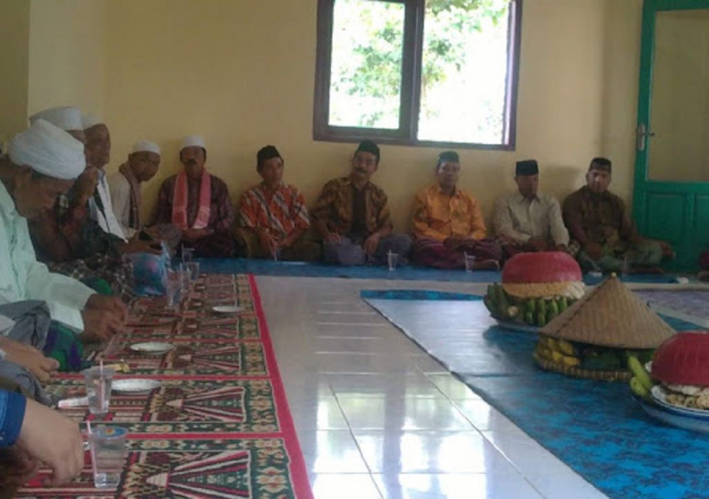 Bersinan, Tradisi Warga Lombok Sambut Ramadan - GenPI.co NTB