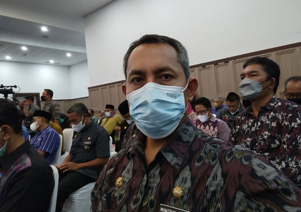 Perpres Dinilai Tak Sesuai, Kades di Loteng Bersurat ke Pusat - GenPI.co NTB