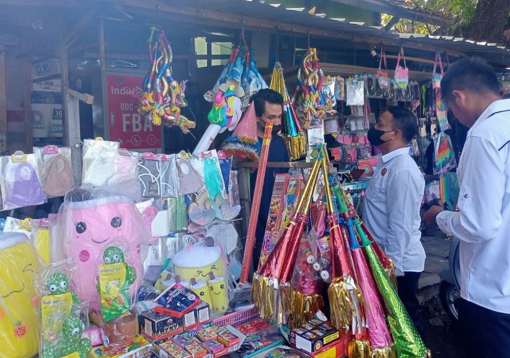 Polres Sumbawa Razia, Pedagang Mercon Jangan Ngeyel - GenPI.co NTB