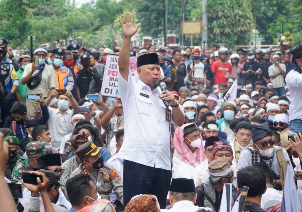 Bupati Sukiman Bacakan Sejarah TGH Ali Batu - GenPI.co NTB