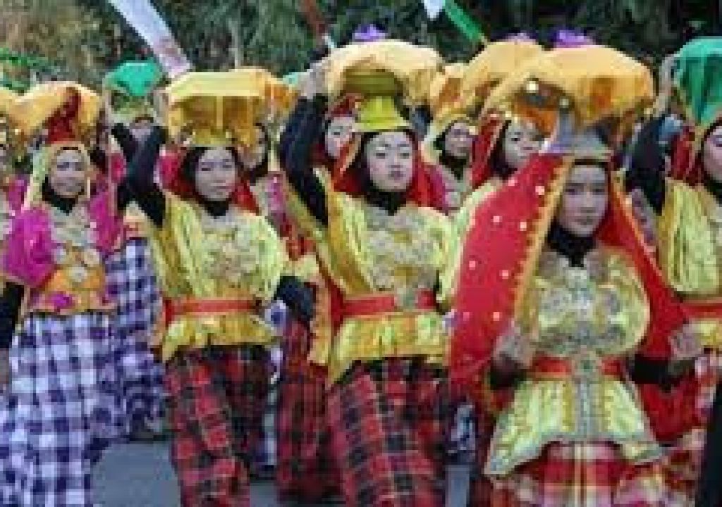 Mengenal Tradisi Nyorong Khas Sumbawa - GenPI.co NTB