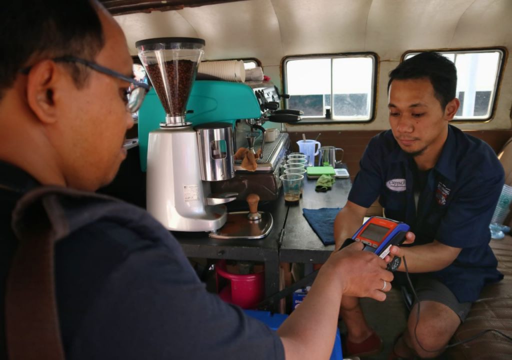BRI Yakin Digitalisasi Perbankan Dapat Memperkuat Ekonomi Riil - GenPI.co NTB
