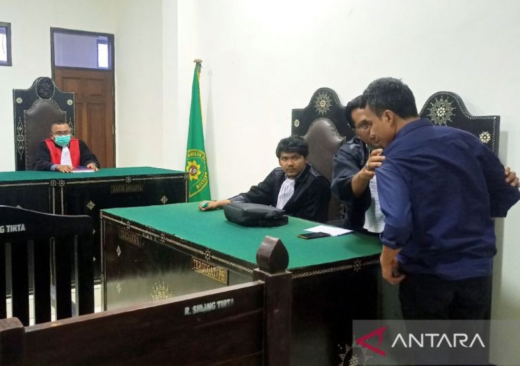 Hakim Vonis 6 Tahun Penjara Pada Pelaksana Proyek di Gili Air - GenPI.co NTB