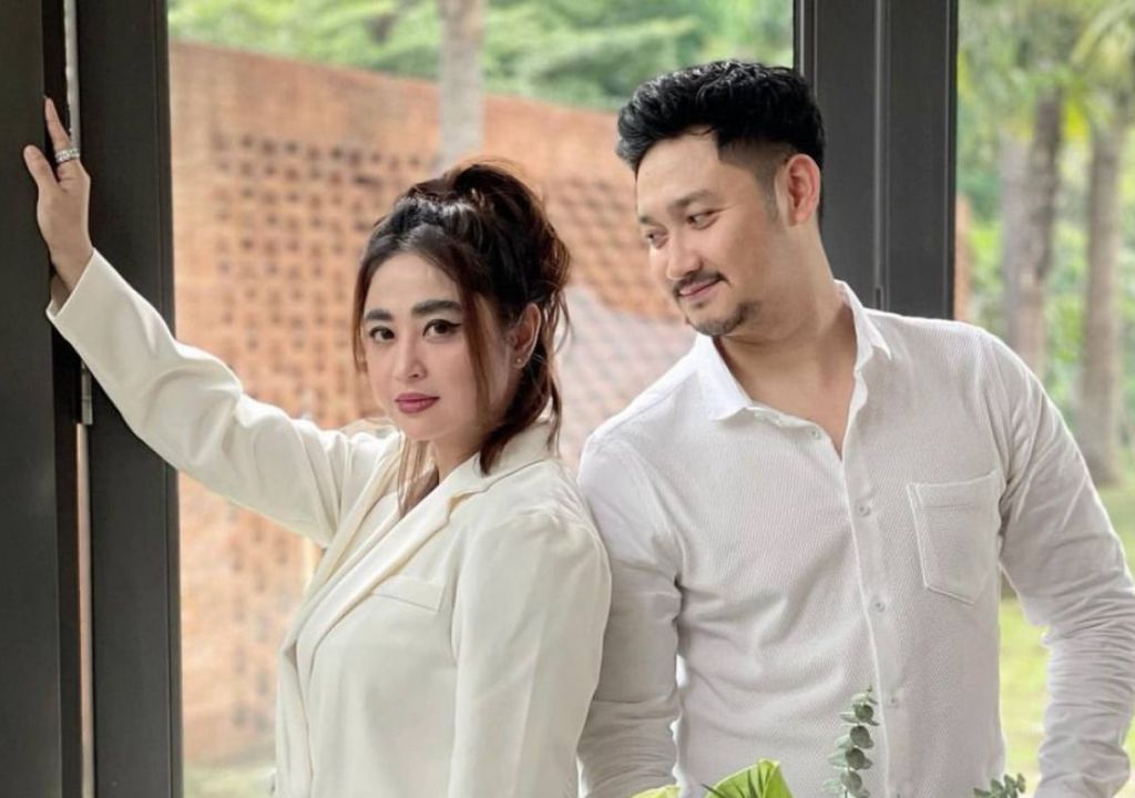 Trauma Angga Wijaya Pada Dewi Perssik, Setelah Pertengkaran Hebat - GenPI.co NTB