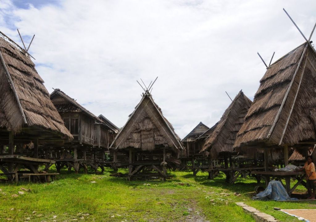 Uma Lengge, Bangunan Multifungsi Suku Mbojo Warisan Leluhur - GenPI.co NTB