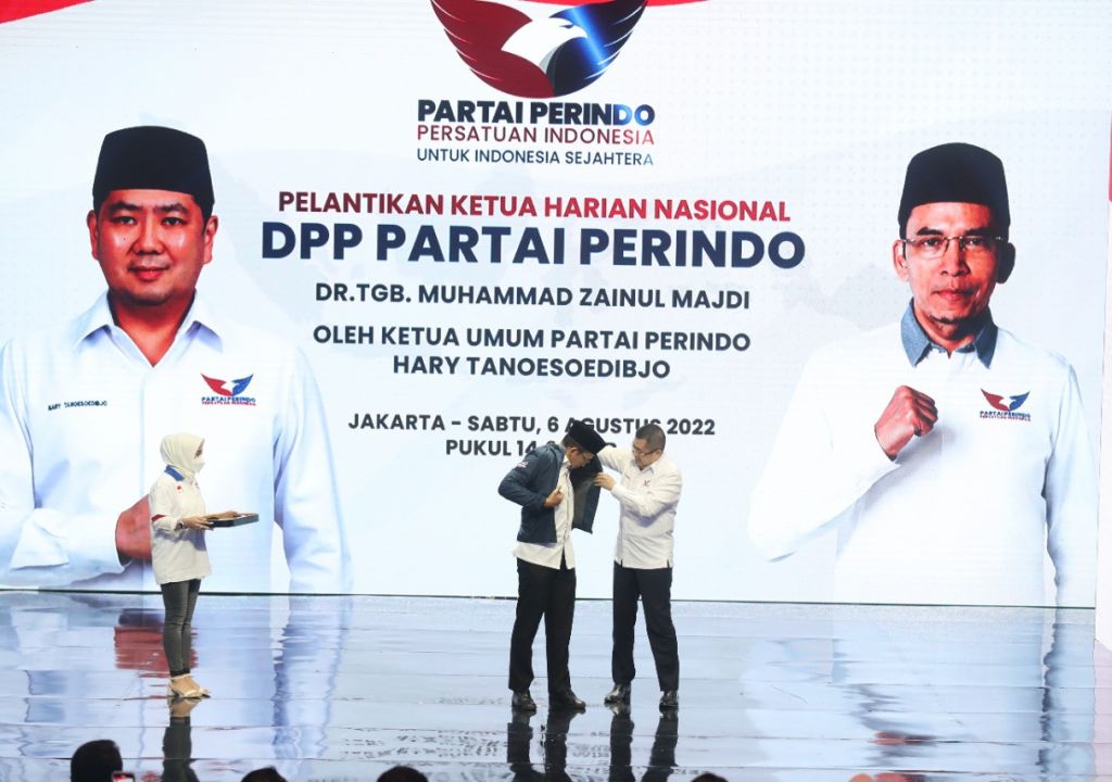 TGB Zainul Majdi Resmi Jabat Ketua Harian Nasional Partai Perindo - GenPI.co NTB
