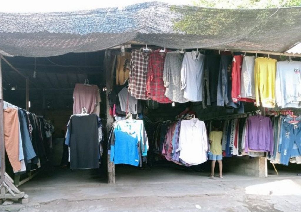 Warga Mataram Kecewa, Impor Baju Bekas Dilarang - GenPI.co NTB