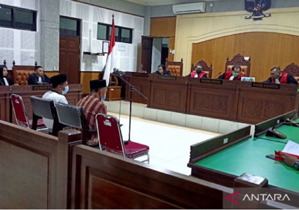 Jaksa Tuntut Terdakwa Korupsi BPR Batukliang 2,5 Tahun - GenPI.co NTB