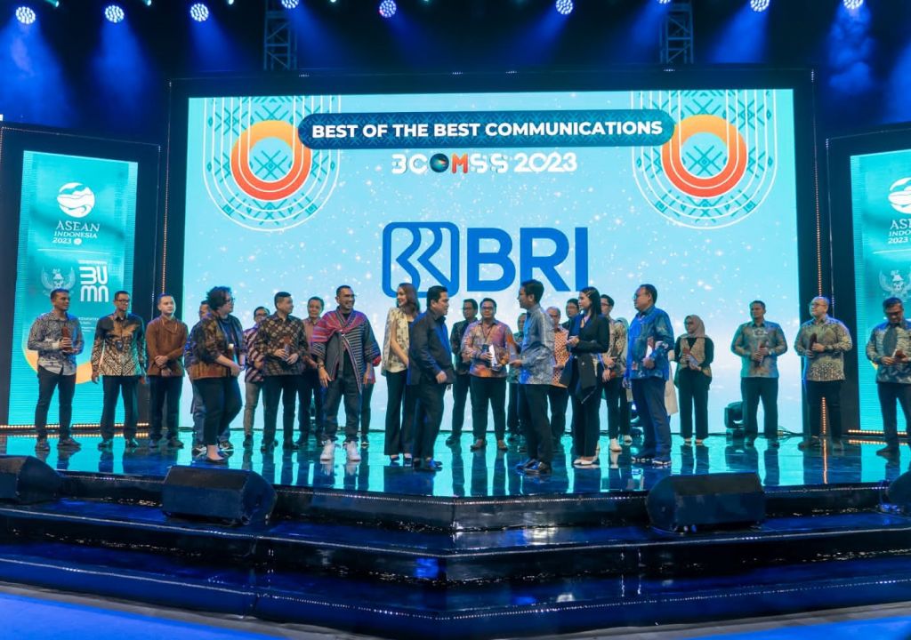 Top! BRI Raih Penghargaan Best of The Best Communication dalam BCOMSS 2023 - GenPI.co NTB