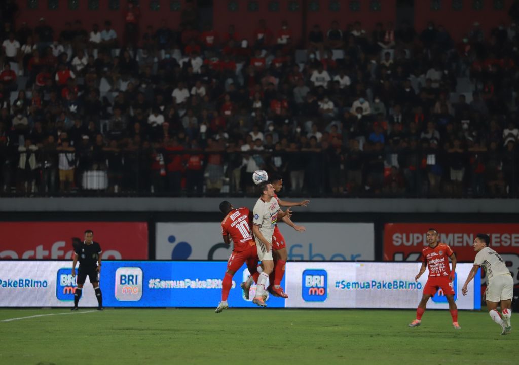 BRI Gelar Lomba Karya Tulis Jurnalistik BRI Liga 1 - GenPI.co NTB