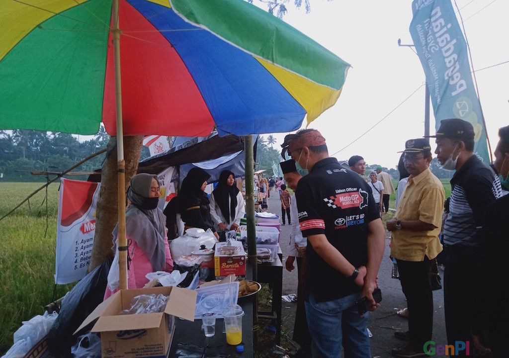 Yuk, Nikmati Bazar Ramadan di Desa Lantan - GenPI.co NTB