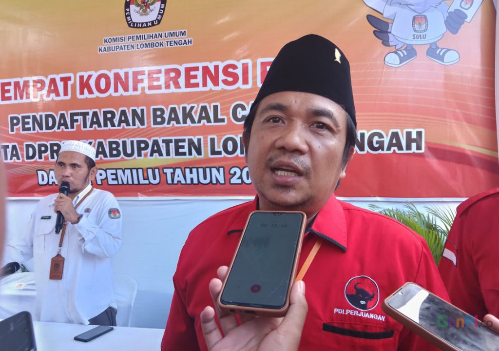 Halo, Pak Ganjar Pranowo! PDIP Lombok Tengah Pengin Dikunjungi Nih - GenPI.co NTB