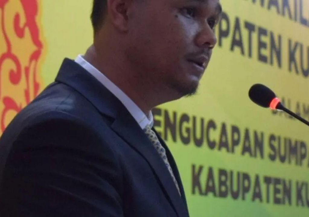 Ketua DPRD Semprot Plt Bupati Kuansing, Telak, Panas - GenPI.co RIAU