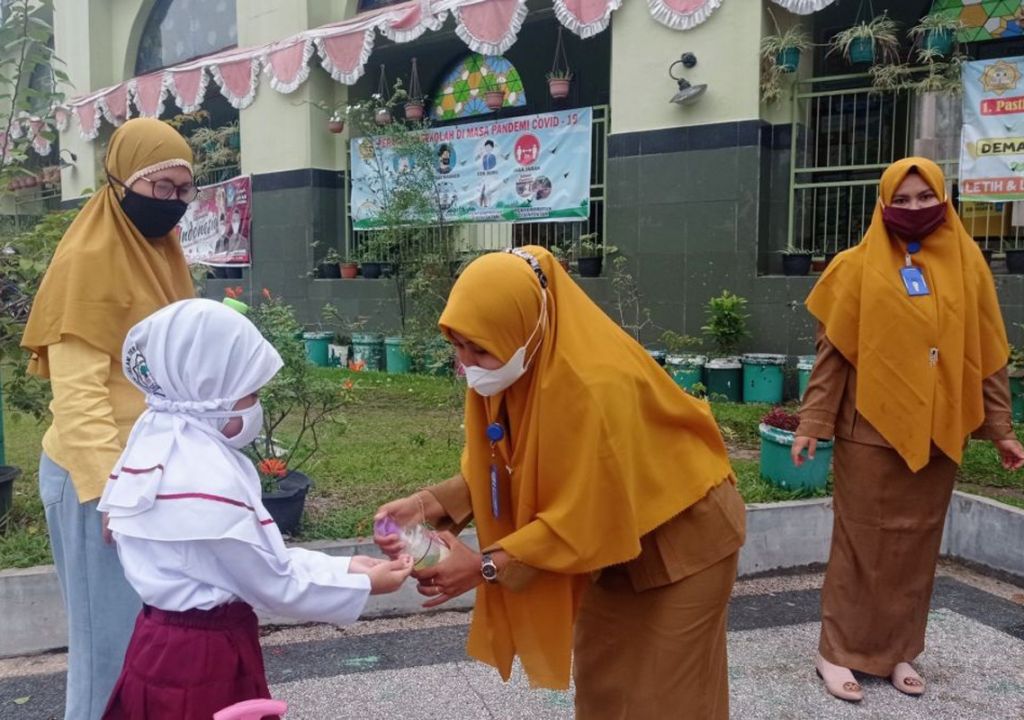 Libur Sekolah Diperpanjang, Disdik Riau: Surat Belum Ada - GenPI.co RIAU