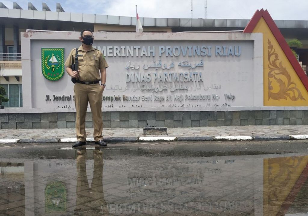 25 Persen ASN Pemprov Riau WFH, Kerja Harus Maksimal - GenPI.co RIAU