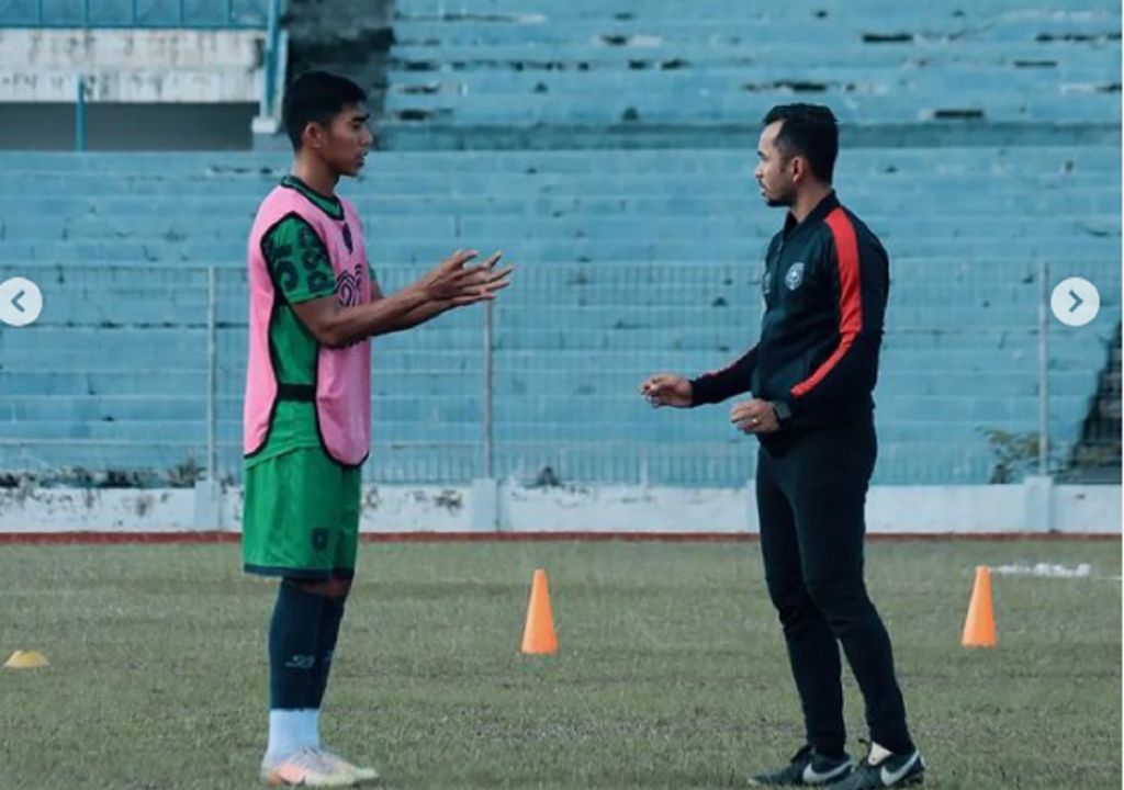 Coach Yusup Pimpin Skuad PSPS Riau Jalani Latihan - GenPI.co RIAU