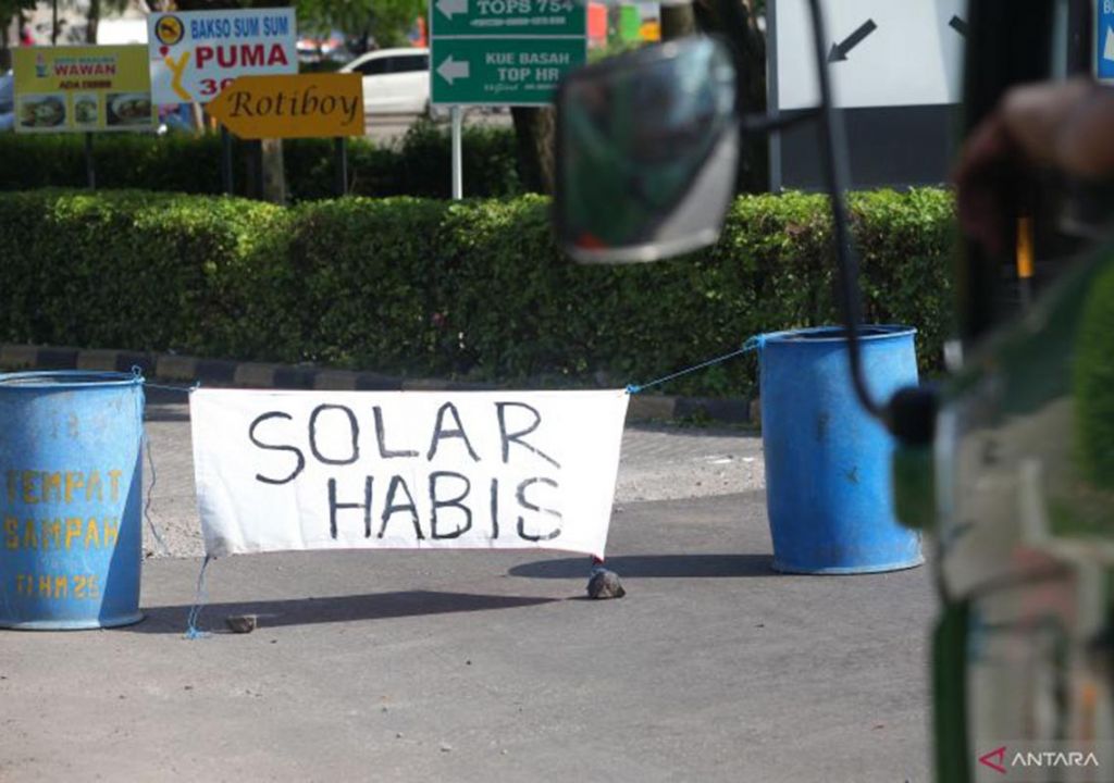 Polres Rohil Tangkap Pelaku Penyalahgunaan BBM Solar Subsidi - GenPI.co RIAU