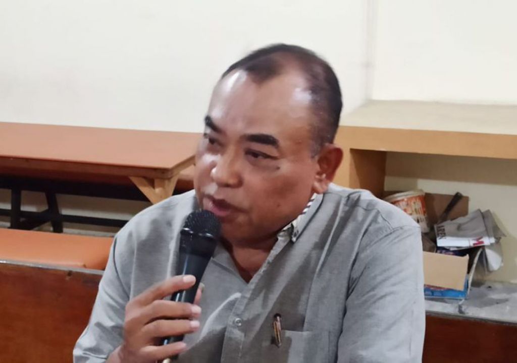 Heboh, Biduan Joget di Atas Meja di Turnamen Golf HUT Riau - GenPI.co RIAU