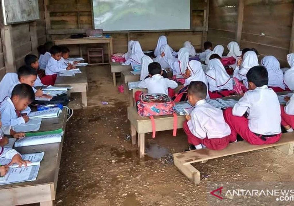 Tingkat Partisipasi Belajar Kampar Masuk Terendah di Indonesia - GenPI.co RIAU