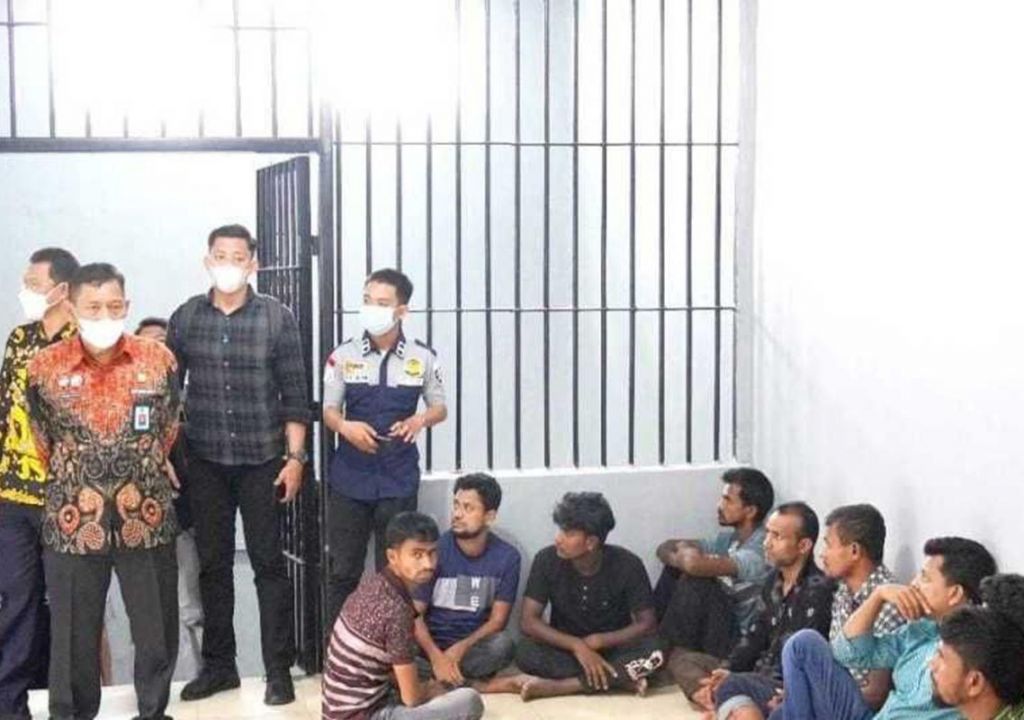 75 Warga Bangladesh Diamankan Polisi di Kampar - GenPI.co RIAU