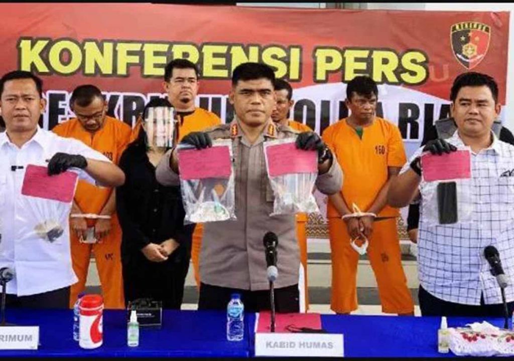 Muat Berita Sosial, Pria Ini Dianiaya Simpatisan PJ Wali Kota Pekanbaru - GenPI.co RIAU