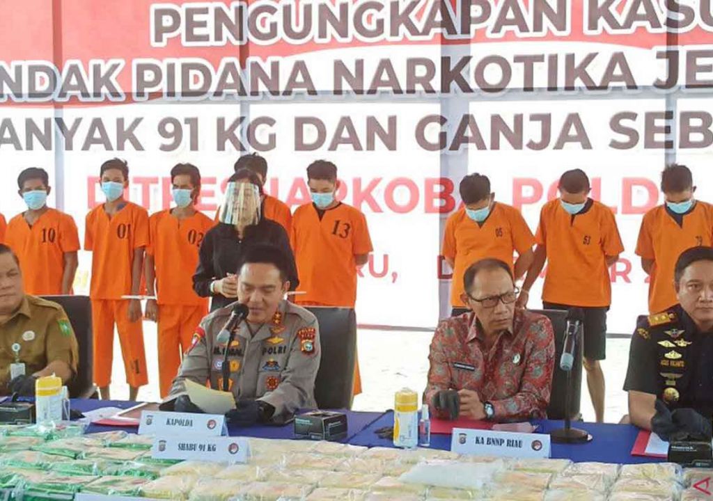 Jelang Natal dan Tahun Baru, Kapolda Riau Instruksikan Patroli Masif - GenPI.co RIAU