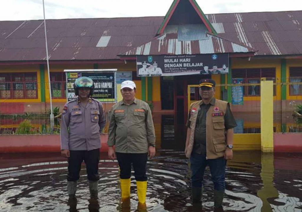 Banjir di Rokan Hilir, BPBD Riau Catat 1.750 Orang Mengungsi - GenPI.co RIAU