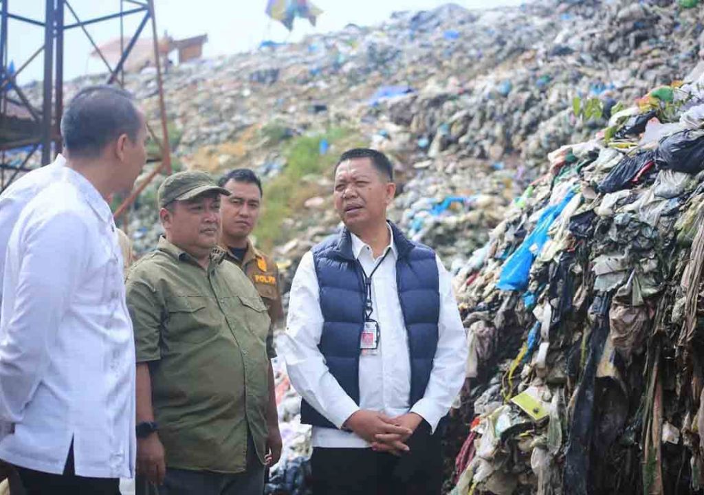 TPA Hampir Penuh, Pemko Pekanbaru Cari Cara Olah Sampah - GenPI.co RIAU