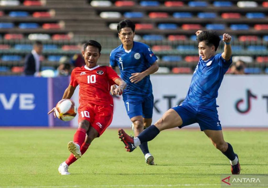 Pelatih Indra Sjafri Respons Kegagalan Rizky Ridho Eksekusi Penalti - GenPI.co RIAU