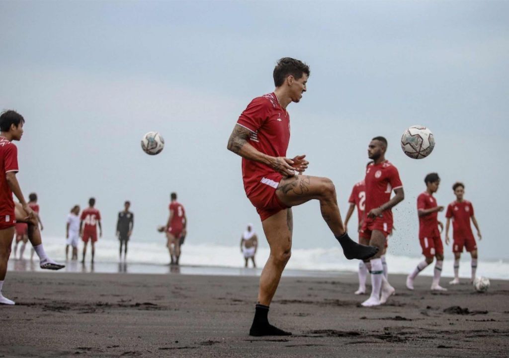 Demi PSM Makassar, PSS Sleman Fokus Latihan di Pantai Jogja - GenPI.co SULSEL