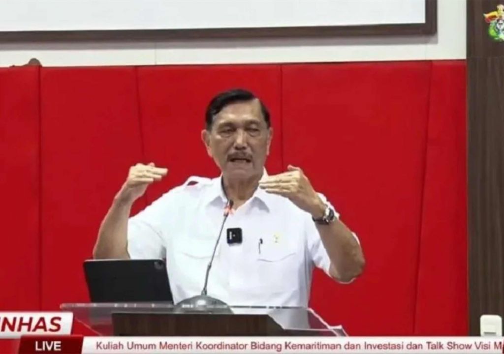 Luhut dari Unhas Makassar: Minggu Depan Presiden Jokowi akan Umumkan Kenaikan BBM - GenPI.co SULSEL