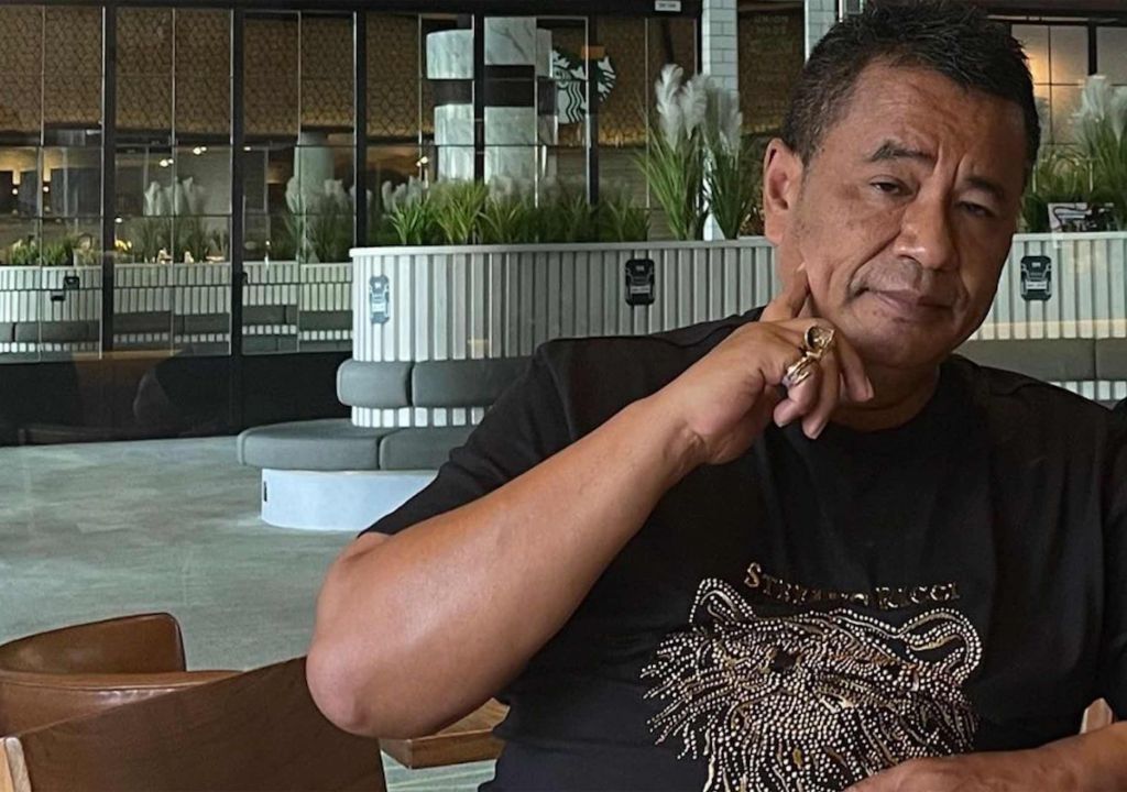 Hotman Paris Ngamuk, Razman Arif Nasution Bisa Babak Belur - GenPI.co SULSEL