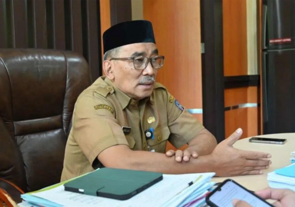 Mantan Bupati Pinrang Jabat Plh Sekda Sulsel - GenPI.co SULSEL